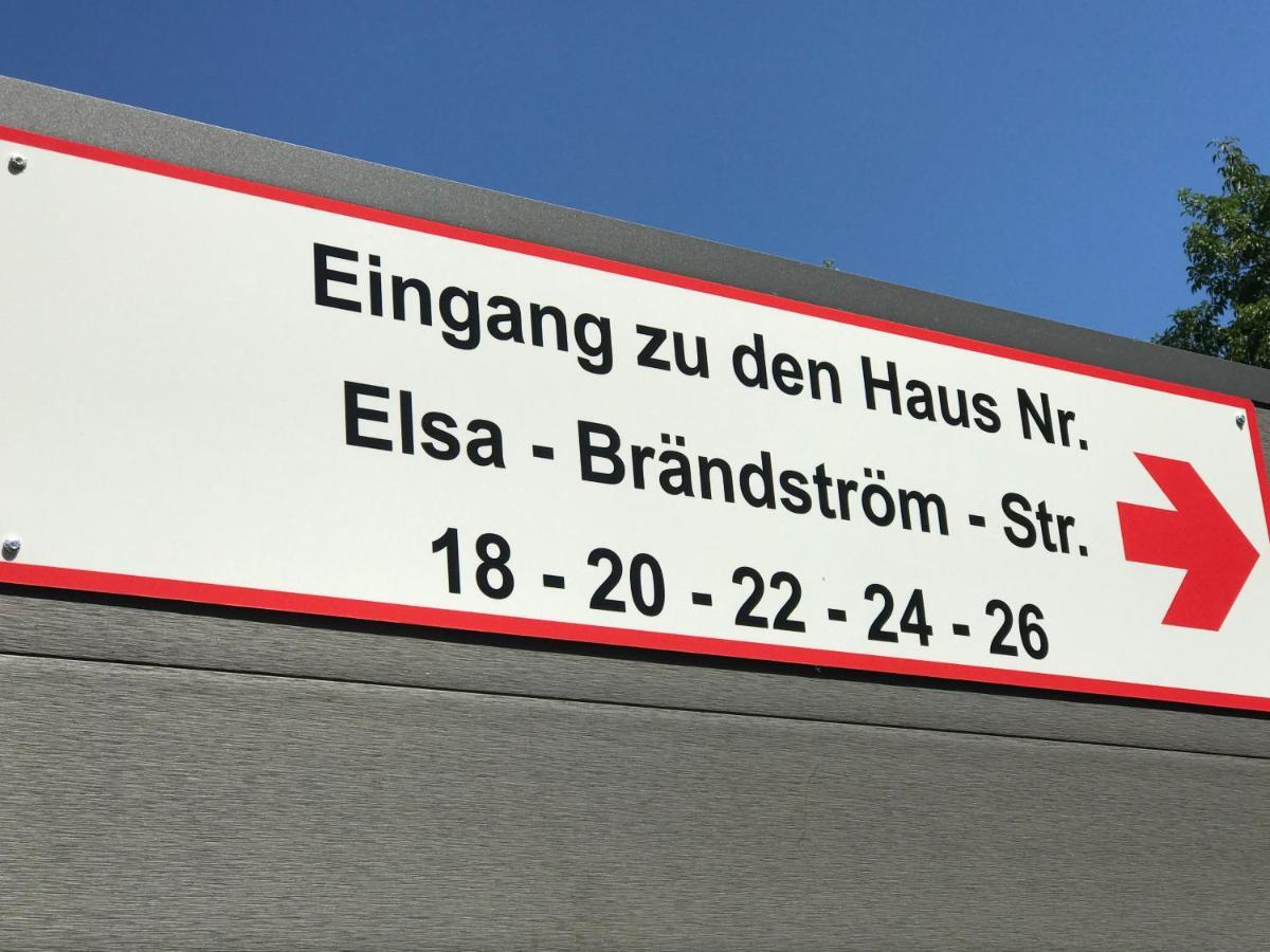 Gaestezimmer Bei Ingrid Tuebingen Exterior photo